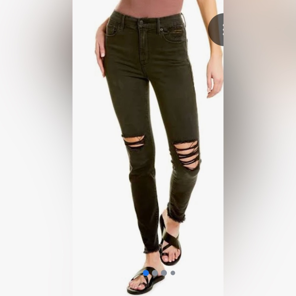 Good American Good Waist Black Washed Jeans. NWT. Size 10/31.